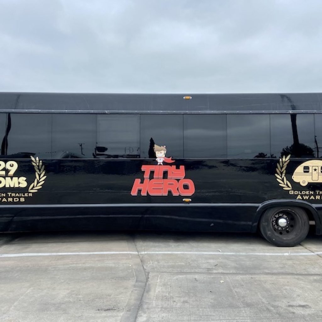 Tiny Hero Bus